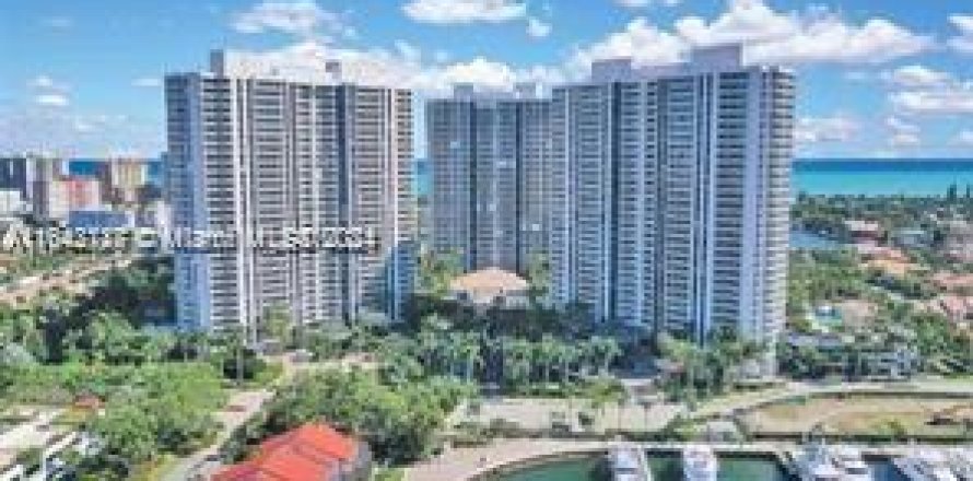 Condo in Aventura, Florida, 3 bedrooms  № 1325658