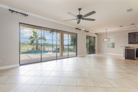 Casa en venta en Bradenton, Florida, 6 dormitorios, 363.25 m2 № 1383262 - foto 14