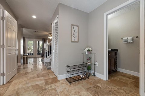 Townhouse in Tampa, Florida 2 bedrooms, 118.26 sq.m. № 1363526 - photo 8