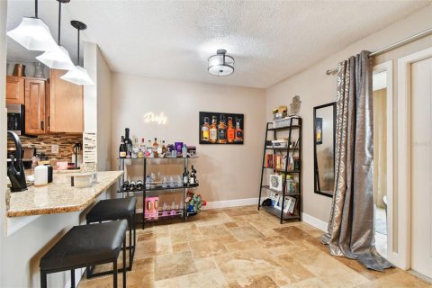 Adosado en venta en Tampa, Florida, 2 dormitorios, 118.26 m2 № 1363526 - foto 23