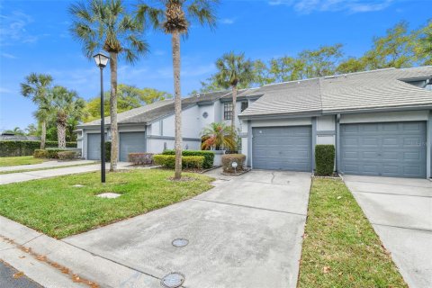 Touwnhouse à vendre à Tampa, Floride: 2 chambres, 118.26 m2 № 1363526 - photo 2