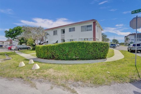 Copropriété à vendre à Lauderhill, Floride: 2 chambres, 88.26 m2 № 1231778 - photo 29