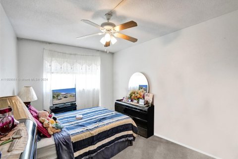 Copropriété à vendre à Lauderhill, Floride: 2 chambres, 88.26 m2 № 1231778 - photo 16