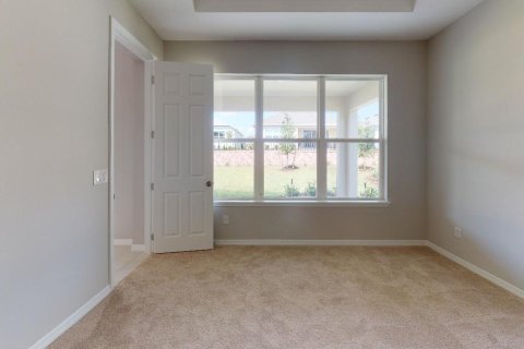 Townhouse in THE CANYONS AT HIGHLAND RANCH in Clermont, Florida 3 bedrooms, 164 sq.m. № 102881 - photo 5