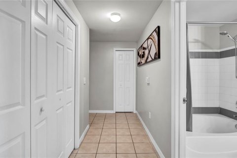 Copropriété à vendre à Orlando, Floride: 3 chambres, 118.73 m2 № 1389446 - photo 18