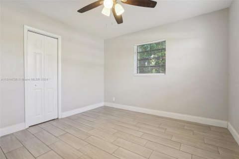 Casa en venta en Oakland Park, Florida, 2 dormitorios, 90.12 m2 № 1272558 - foto 13