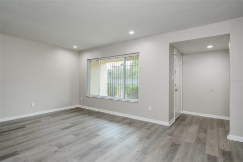 Copropriété à vendre à Orlando, Floride: 2 chambres, 117.99 m2 № 879683 - photo 8