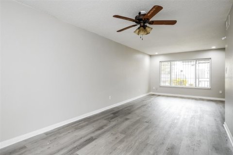 Condominio en venta en Orlando, Florida, 2 dormitorios, 117.99 m2 № 879683 - foto 10