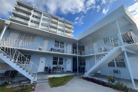 Immobilier commercial à vendre à Miami Beach, Floride № 1097138 - photo 7