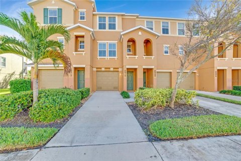 Townhouse in Lakewood Ranch, Florida 2 bedrooms, 101.45 sq.m. № 906855 - photo 1