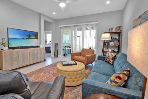 Casa en venta en Port Charlotte, Florida, 2 dormitorios, 129.41 m2 № 337375 - foto 9