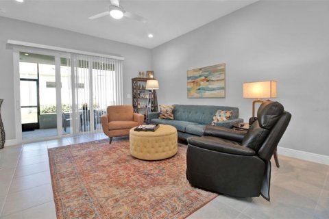 Casa en venta en Port Charlotte, Florida, 2 dormitorios, 129.41 m2 № 337375 - foto 8