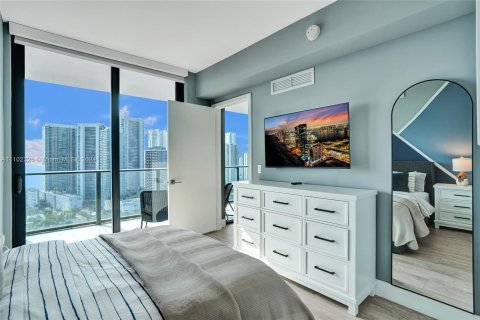 Condo in Miami, Florida, 1 bedroom  № 4677 - photo 26