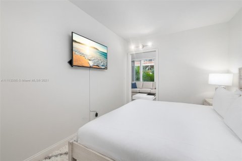 Condominio en alquiler en Miami Beach, Florida, 1 dormitorio, 70.61 m2 № 4680 - foto 12
