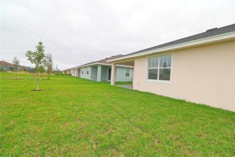 House in Loxahatchee Groves, Florida 3 bedrooms, 181.35 sq.m. № 967427 - photo 5