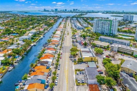 Купить коммерческую недвижимость в Норт-Майами, Флорида № 1155071 - фото 10