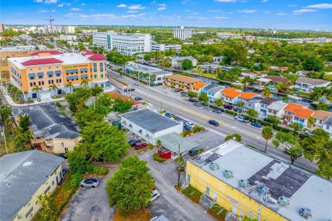 Купить коммерческую недвижимость в Норт-Майами, Флорида № 1155071 - фото 20