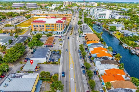 Купить коммерческую недвижимость в Норт-Майами, Флорида № 1155071 - фото 17