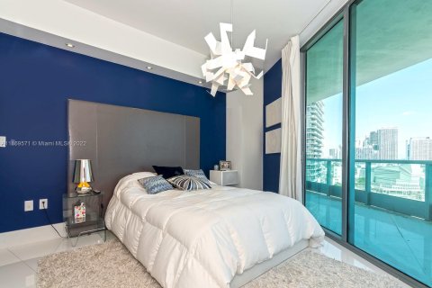 Condominio en alquiler en Miami, Florida, 3 dormitorios, 199.28 m2 № 6043 - foto 30