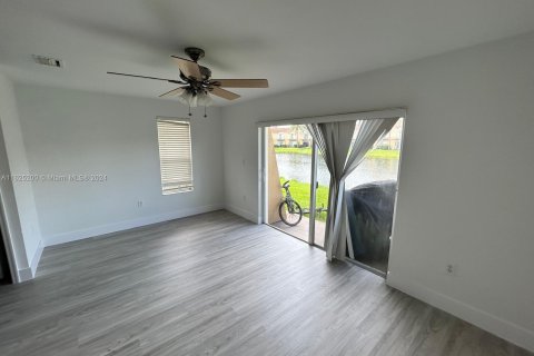 Condominio en venta en Miramar, Florida, 3 dormitorios, 114.73 m2 № 1271706 - foto 11