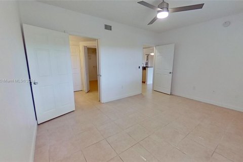 Copropriété à louer à Miramar, Floride: 1 chambre, 78.97 m2 № 1364220 - photo 11