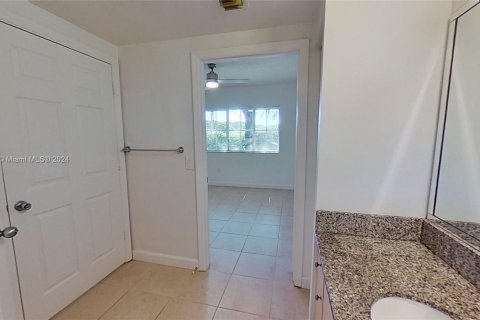 Copropriété à louer à Miramar, Floride: 1 chambre, 78.97 m2 № 1364220 - photo 15