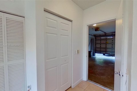 Copropriété à louer à Miramar, Floride: 1 chambre, 78.97 m2 № 1364220 - photo 18