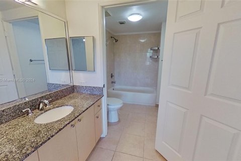 Copropriété à louer à Miramar, Floride: 1 chambre, 78.97 m2 № 1364220 - photo 13