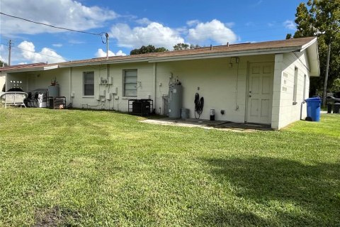 Apartamento en alquiler en Tampa, Florida, 2 dormitorios, 60.2 m2 № 1370192 - foto 12