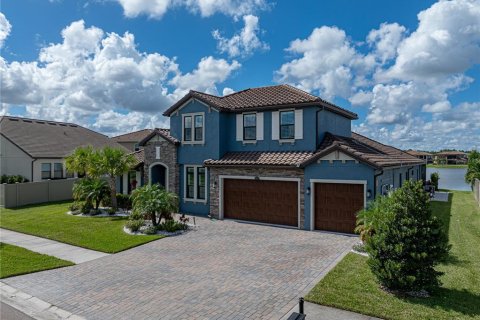 Villa ou maison à vendre à Wesley Chapel, Floride: 4 chambres, 389.54 m2 № 1374147 - photo 12