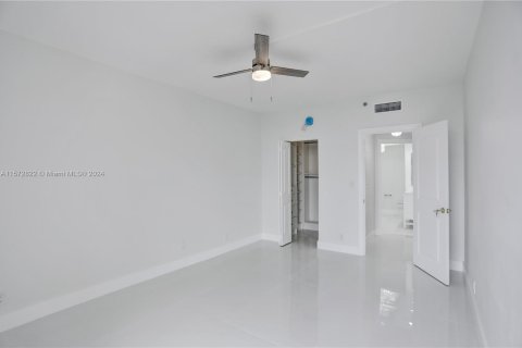 Copropriété à vendre à Aventura, Floride: 2 chambres, 144.93 m2 № 1132560 - photo 23