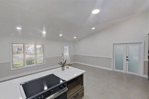 Duplex à vendre à New Smyrna Beach, Floride: 2 chambres, 99.78 m2 № 1300580 - photo 3