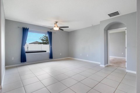 Casa en venta en Davenport, Florida, 4 dormitorios, 173.45 m2 № 1308318 - foto 13