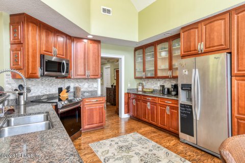 Condo in Saint Augustine, Florida, 3 bedrooms  № 770656 - photo 8