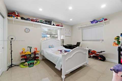 Casa en venta en Hollywood, Florida, 3 dormitorios, 150.5 m2 № 975892 - foto 28