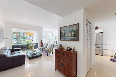 Condo in Aventura, Florida, 3 bedrooms  № 1236471 - photo 3