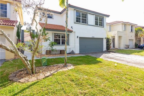 Villa ou maison à vendre à Cooper City, Floride: 3 chambres, 193.61 m2 № 1162689 - photo 3