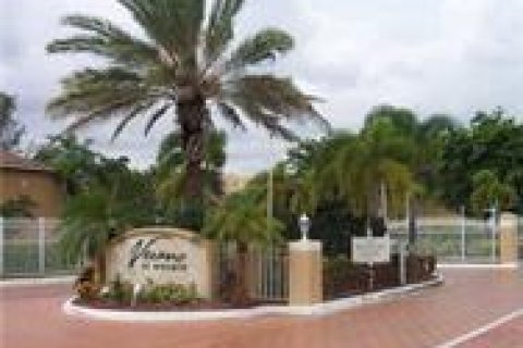 Copropriété à vendre à Miramar, Floride: 2 chambres, 99.41 m2 № 1096675 - photo 3