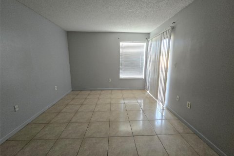 Copropriété à vendre à Miramar, Floride: 2 chambres, 99.41 m2 № 1096675 - photo 10