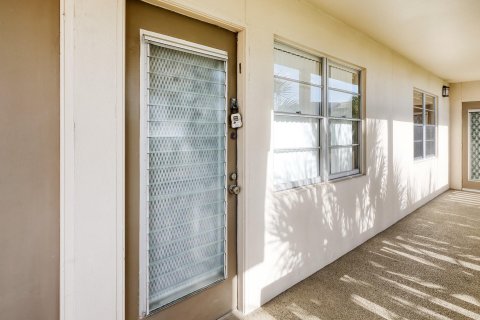Condominio en venta en Coconut Creek, Florida, 2 dormitorios, 107.4 m2 № 1096676 - foto 9