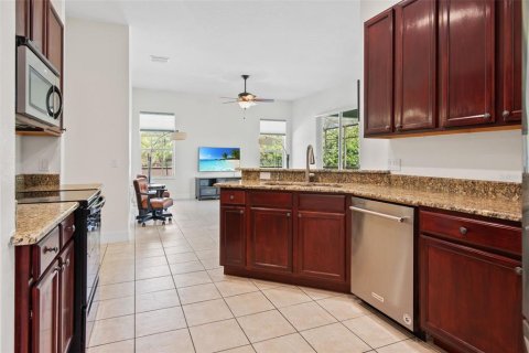 House in Kissimmee, Florida 6 bedrooms, 315.77 sq.m. № 1302489 - photo 23