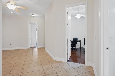 Villa ou maison à vendre à Kissimmee, Floride: 6 chambres, 315.77 m2 № 1302489 - photo 30