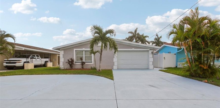 Casa en New Port Richey, Florida 3 dormitorios, 127 m2 № 1322463