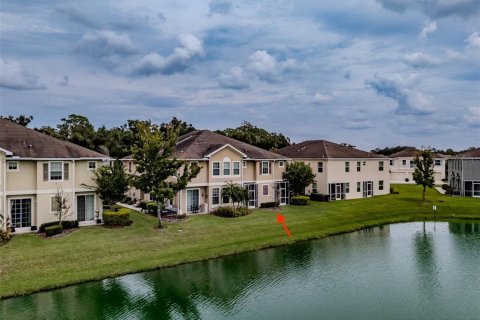 Townhouse in Plant City, Florida 3 bedrooms, 167.69 sq.m. № 1367931 - photo 29