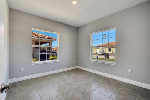 Villa ou maison à vendre à Kissimmee, Floride: 2 chambres, 97.55 m2 № 1367930 - photo 22