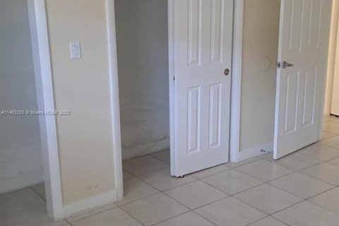 Condominio en venta en Dania Beach, Florida, 1 dormitorio, 66.24 m2 № 751747 - foto 9