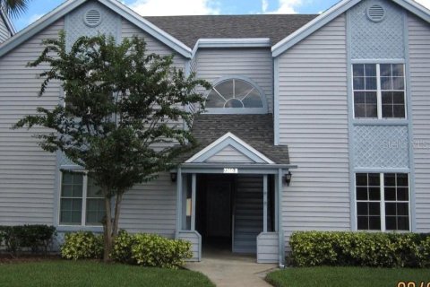 Condo in Cocoa, Florida, 2 bedrooms  № 798436 - photo 1