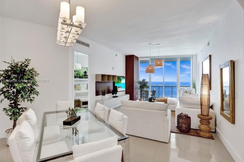 Condo in Sunny Isles Beach, Florida, 3 bedrooms  № 1367099 - photo 4