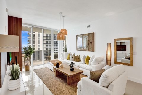 Condo in Sunny Isles Beach, Florida, 3 bedrooms  № 1367099 - photo 5