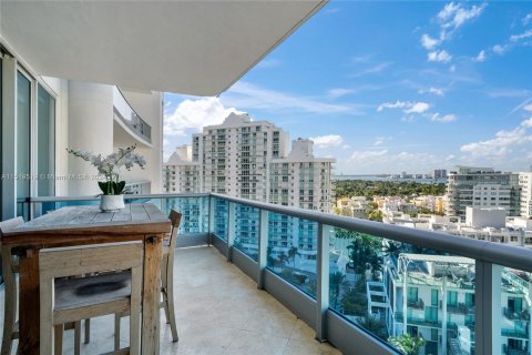 Condominio en venta en Miami Beach, Florida, 4 dormitorios, 369.94 m2 № 965523 - foto 25